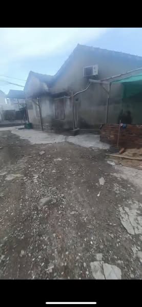KlUEgyv.jpg